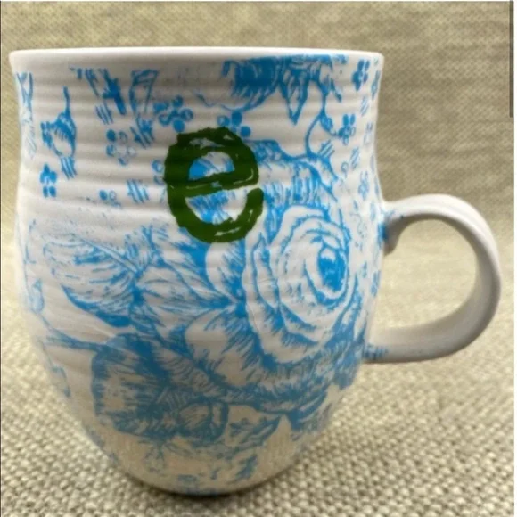 Anthropologie monogrammed letter E mug - Picture 2 of 9